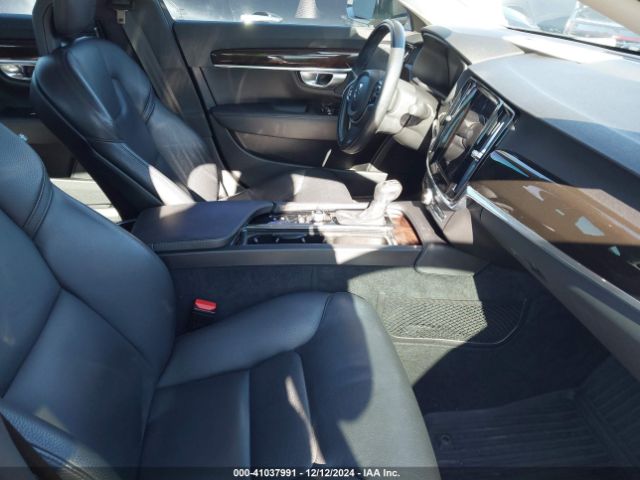 Photo 4 VIN: LVY982AK3JP039954 - VOLVO S90 