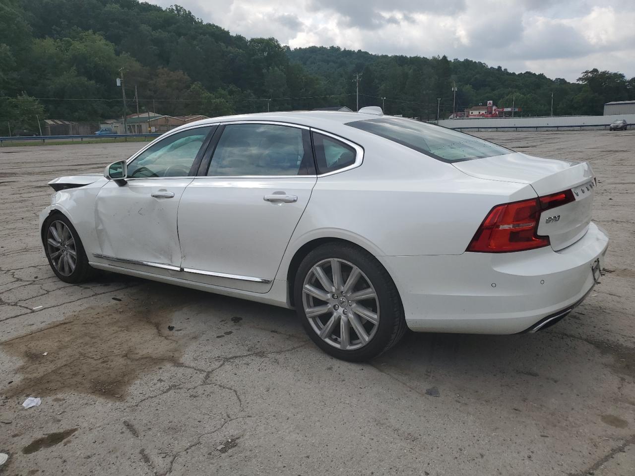 Photo 1 VIN: LVY992ML2JP008793 - VOLVO S90 