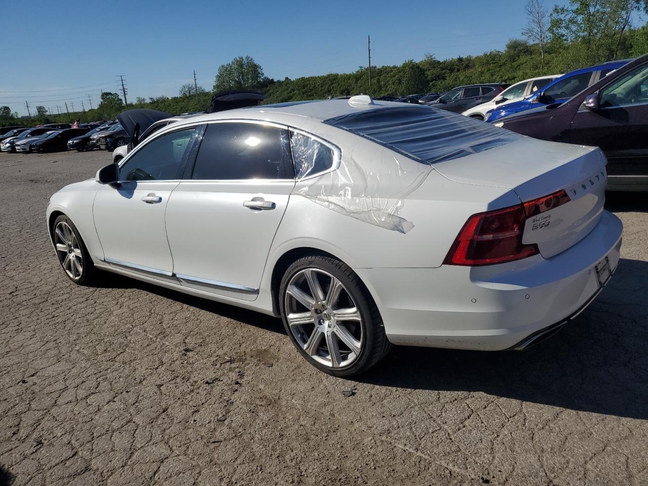 Photo 1 VIN: LVY992ML4JP007015 - VOLVO S90 