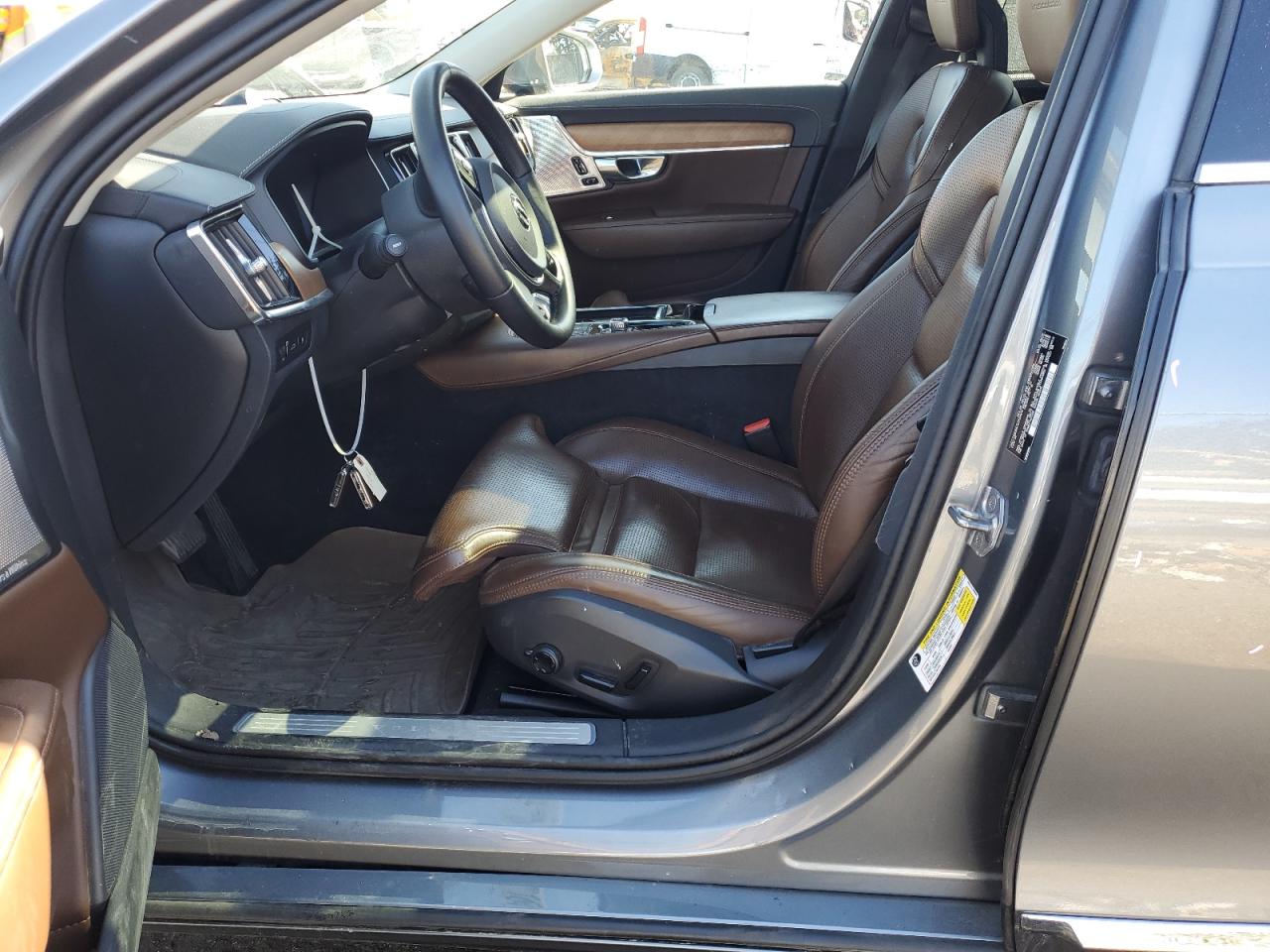 Photo 6 VIN: LVYBC0AL6JP031618 - VOLVO S90 