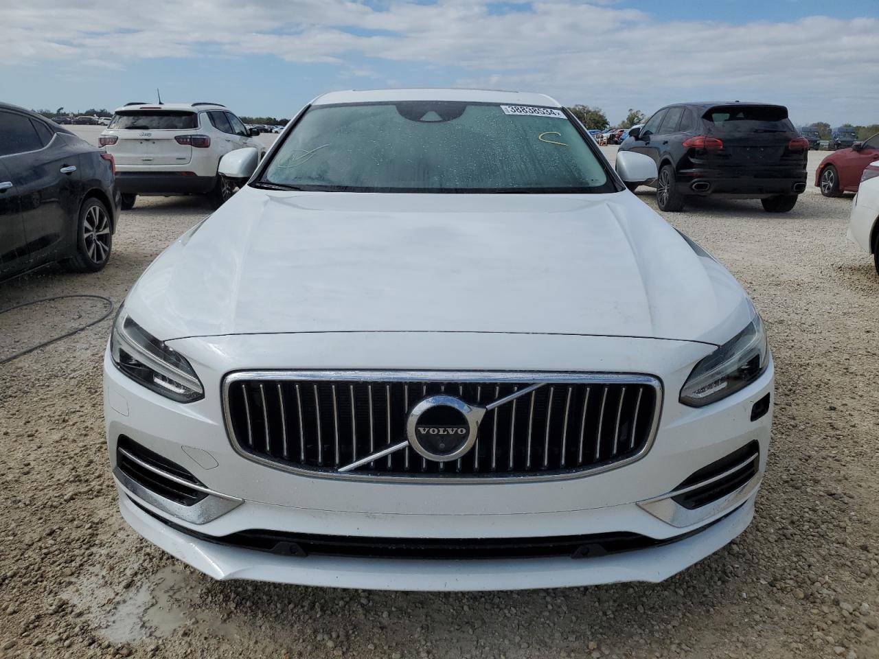 Photo 4 VIN: LVYBC0AL7JP031577 - VOLVO S90 