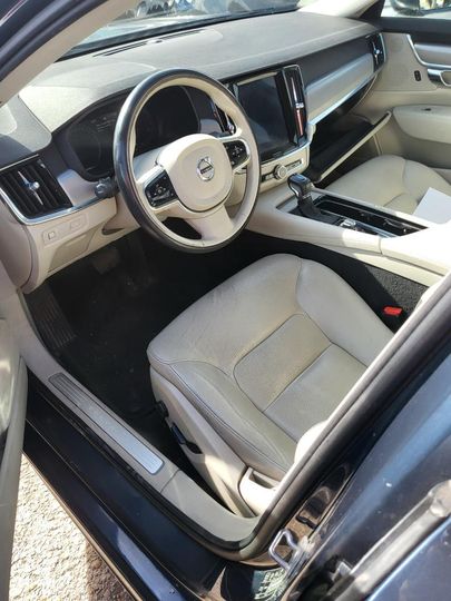 Photo 19 VIN: LVYPS72TDKP063418 - VOLVO S90 