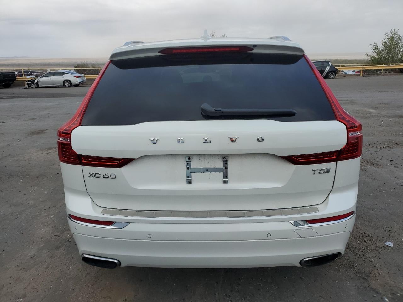 Photo 5 VIN: LYV102DL9KB381857 - VOLVO XC60 