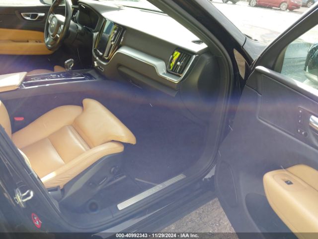 Photo 4 VIN: LYV102RK1KB202355 - VOLVO XC60 