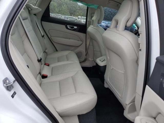 Photo 10 VIN: LYV102RK2JB077946 - VOLVO XC60 