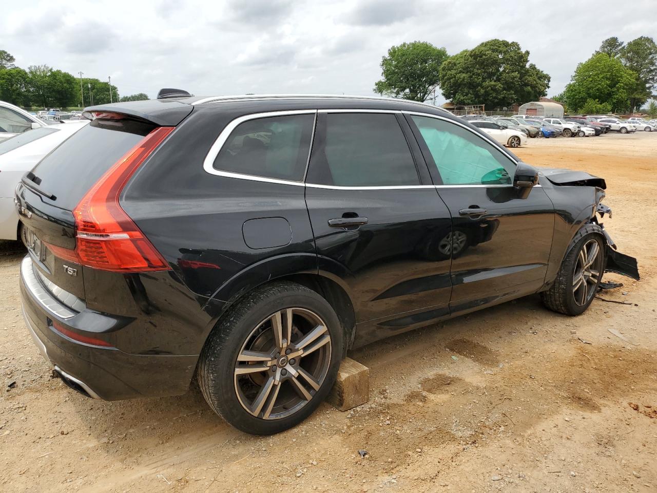 Photo 2 VIN: LYV102RK6JB087802 - VOLVO XC60 