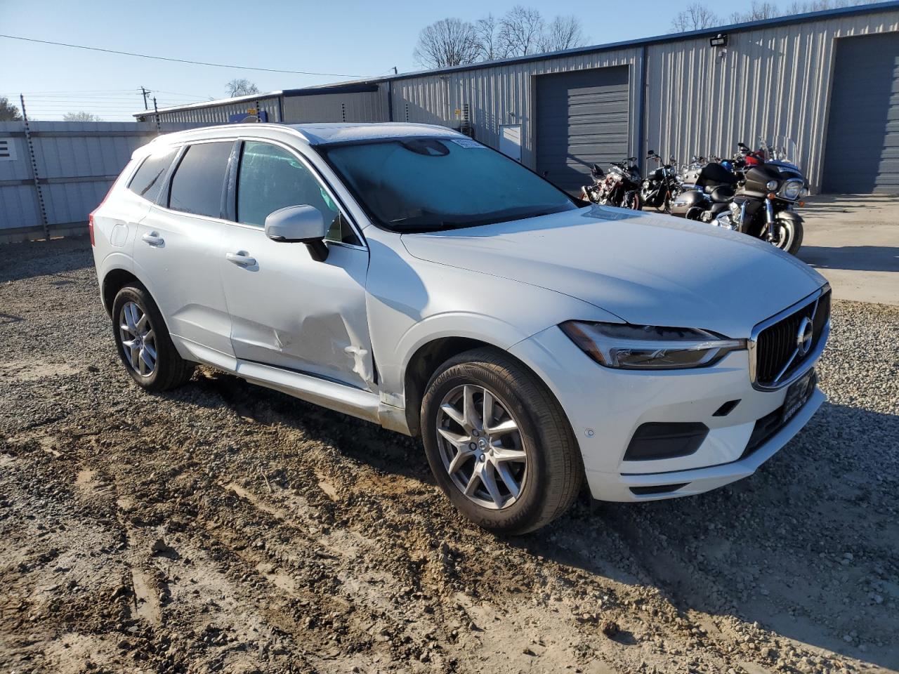 Photo 3 VIN: LYV102RK7JB087663 - VOLVO XC60 