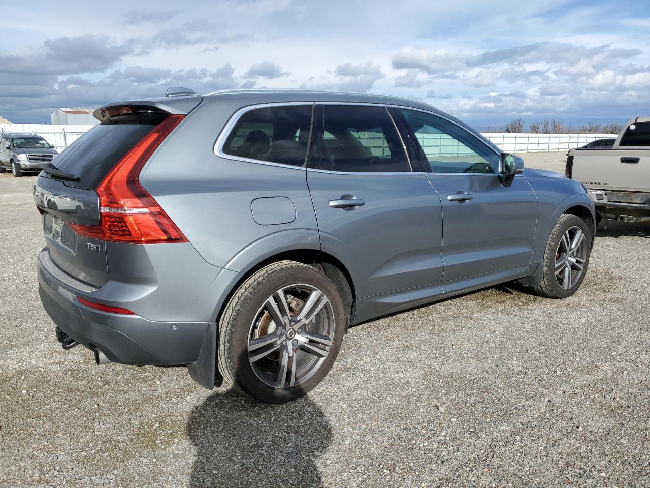 Photo 2 VIN: LYV102RK9KB187099 - VOLVO XC60 