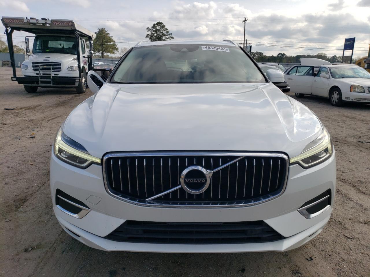 Photo 4 VIN: LYV102RL9KB237556 - VOLVO XC60 