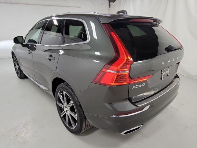 Photo 3 VIN: LYV102RLXJB078433 - VOLVO XC60 