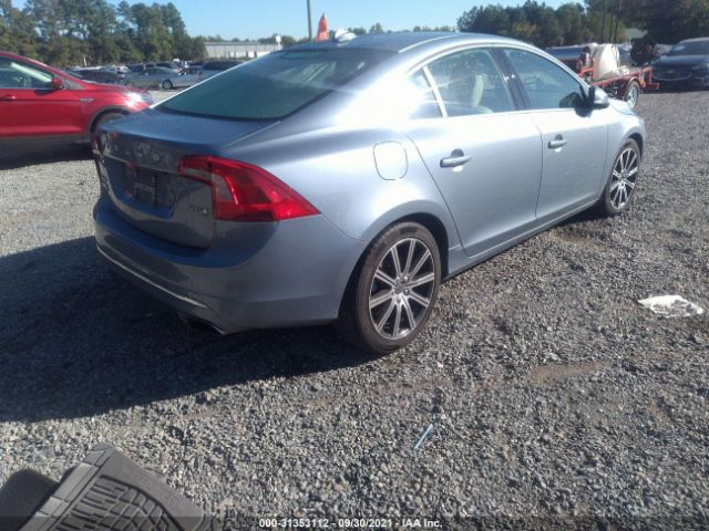 Photo 3 VIN: LYV402HK0JB172326 - VOLVO S60 