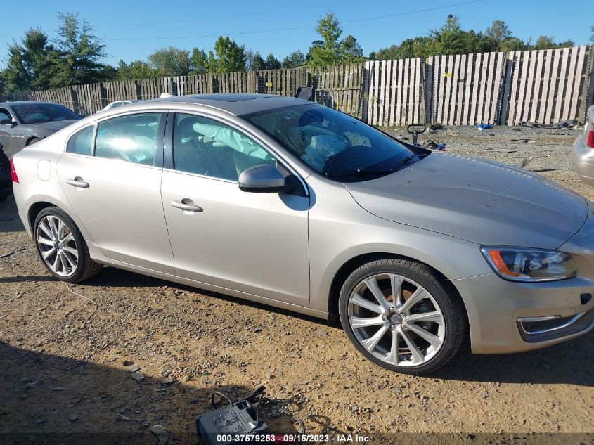 Photo 12 VIN: LYV402HK1JB168463 - VOLVO S60 