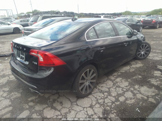 Photo 3 VIN: LYV402HK2HB142643 - VOLVO S60 