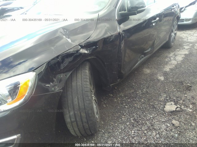 Photo 5 VIN: LYV402HK2HB142643 - VOLVO S60 