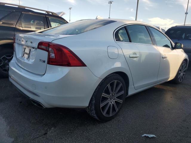 Photo 2 VIN: LYV402HK3JB176984 - VOLVO S60 PREMIE 