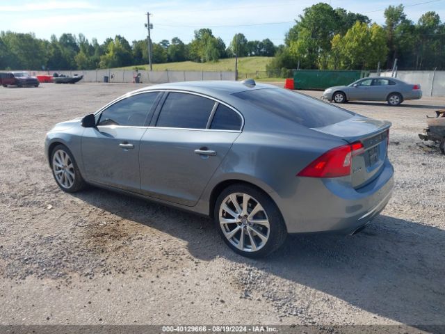 Photo 2 VIN: LYV402HK4JB159532 - VOLVO S60 