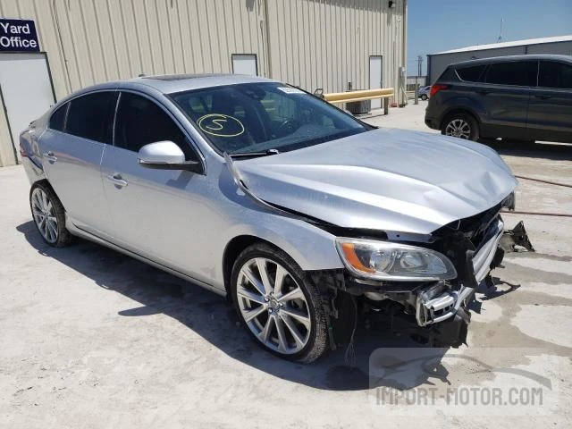 Photo 3 VIN: LYV402HK4JB169607 - VOLVO S60 