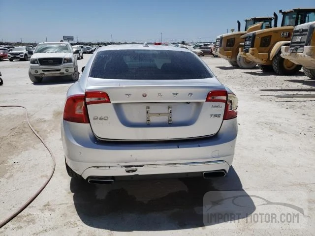 Photo 5 VIN: LYV402HK4JB169607 - VOLVO S60 