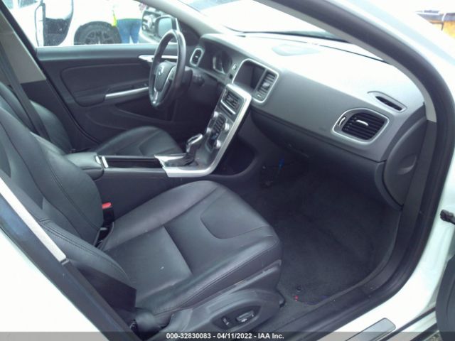 Photo 4 VIN: LYV402HK9HB135740 - VOLVO S60 