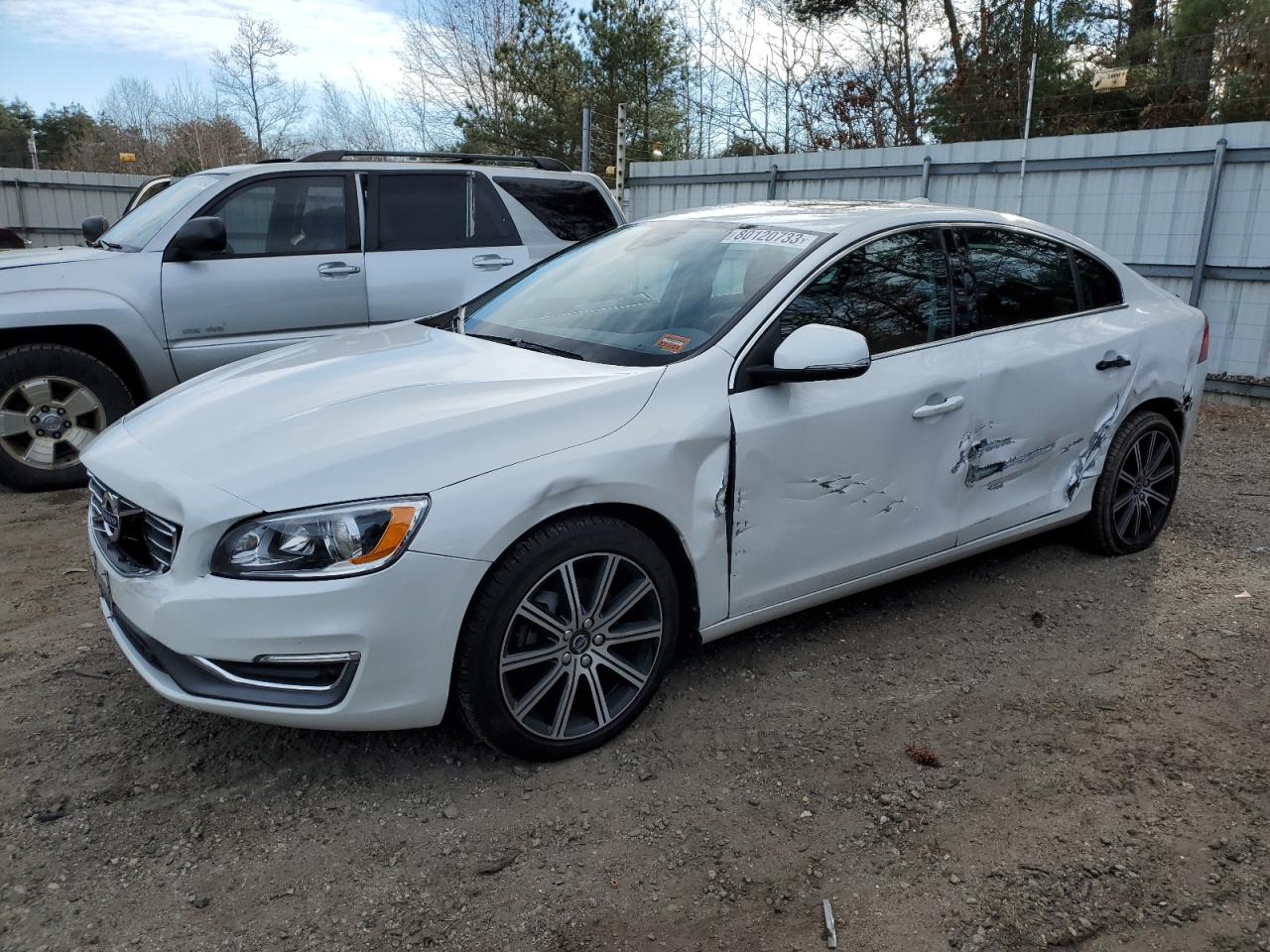 Photo 0 VIN: LYV402TK0JB180482 - VOLVO S60 