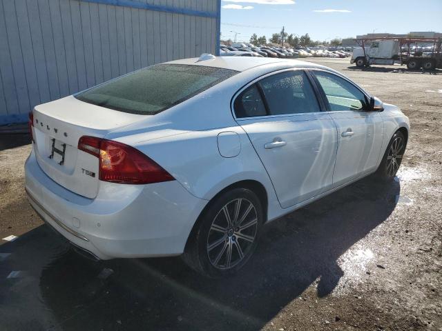 Photo 2 VIN: LYV402TK3HB145199 - VOLVO S60 