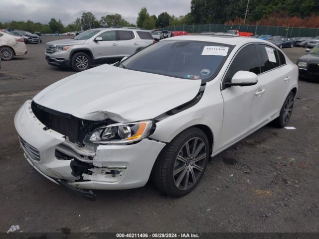 Photo 1 VIN: LYV402TK4HB126094 - VOLVO S60 