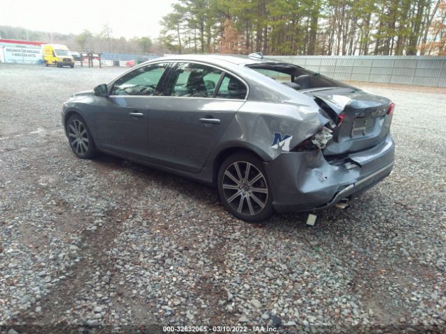 Photo 2 VIN: LYV402TK5HB129294 - VOLVO S60 