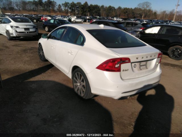 Photo 2 VIN: LYV402TK8HB136577 - VOLVO S60 INSCRIPTION 