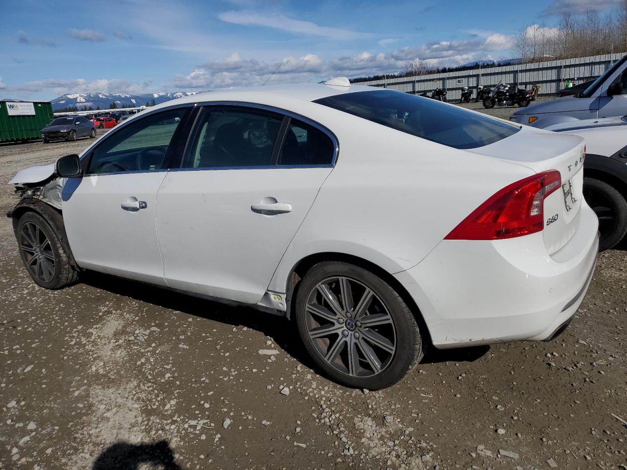 Photo 1 VIN: LYV402TK8JB170394 - VOLVO S60 