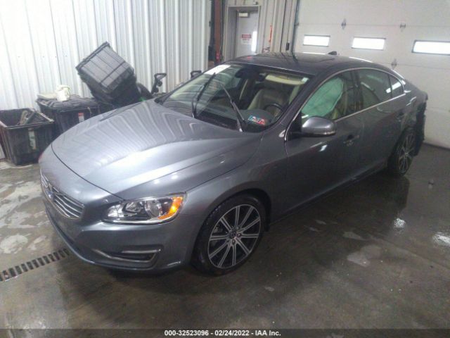 Photo 1 VIN: LYV402TKXHB129629 - VOLVO S60 