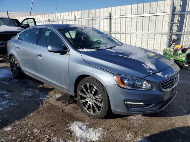 Photo 3 VIN: LYV402TKXJB165777 - VOLVO S60 INSCRI 