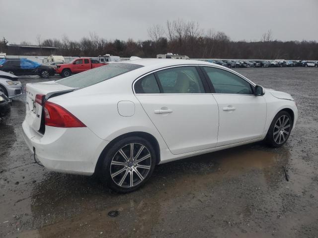 Photo 2 VIN: LYV402TM6HB150575 - VOLVO S60 PLATIN 