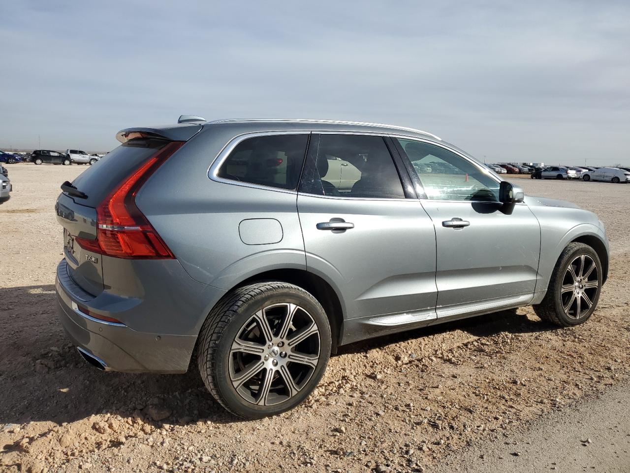 Photo 2 VIN: LYVA22RL7JB113987 - VOLVO XC60 