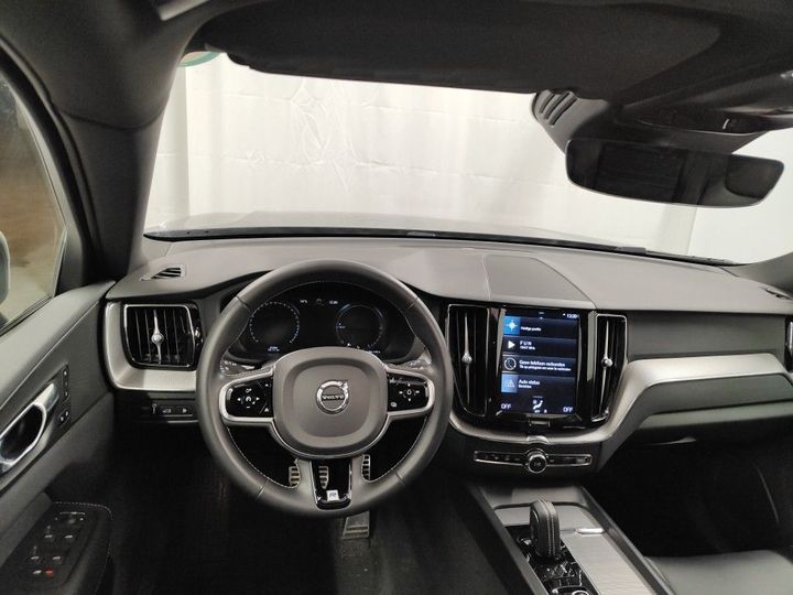 Photo 8 VIN: LYVUZBMUDLB447817 - VOLVO XC60 '17 