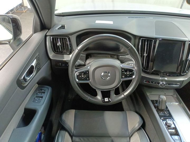 Photo 2 VIN: LYVUZBMUDLB456170 - VOLVO XC60 '17 