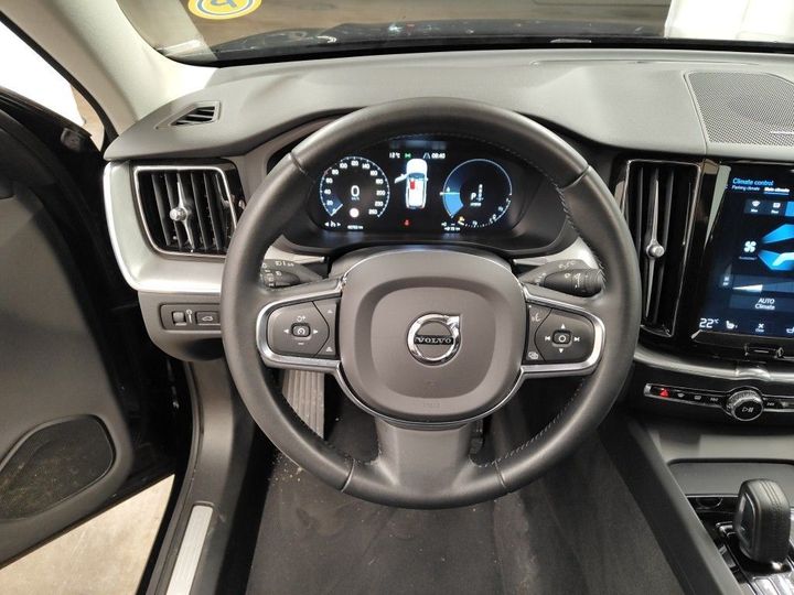 Photo 26 VIN: LYVUZBMVDLB496862 - VOLVO XC60 '17 