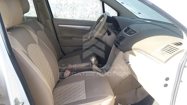 Photo 20 VIN: MA3ZE8A16G0428662 - SUZUKI ERTIGA 