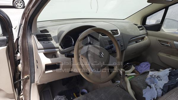 Photo 13 VIN: MA3ZE8A17F0301059 - SUZUKI ERTIGA 