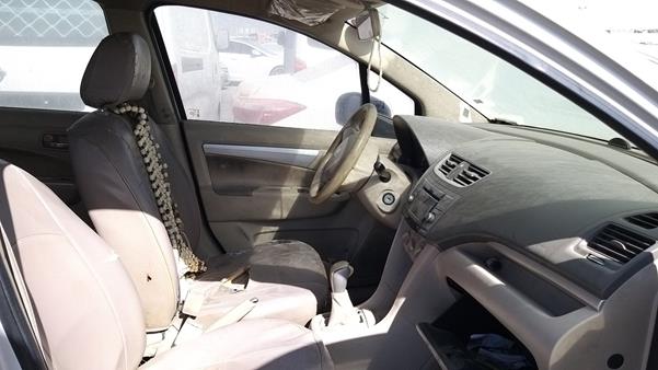 Photo 20 VIN: MA3ZE8A18F0300535 - SUZUKI ERTIGA 