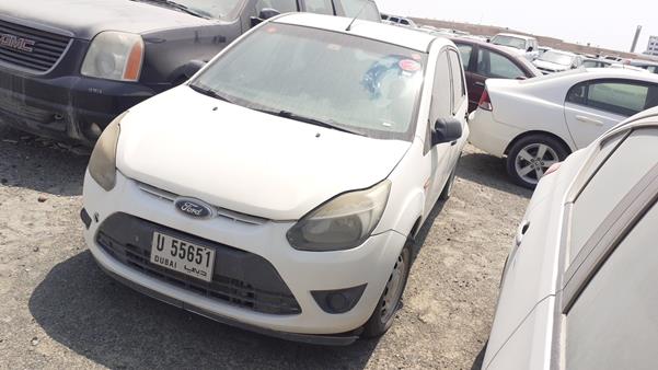 Photo 3 VIN: MAJTJ1ZC8CAP22477 - FORD FIGO 