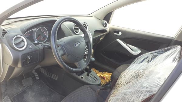 Photo 9 VIN: MAJTJ2ZD7CAP21271 - FORD FIGO 