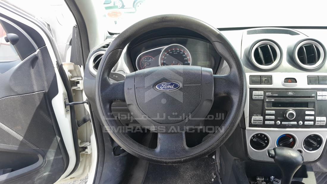 Photo 11 VIN: MAJTJ2ZD8CAR47190 - FORD FIGO 