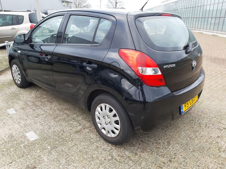 Photo 2 VIN: MALBB51BAAM107830 - HYUNDAI I20 