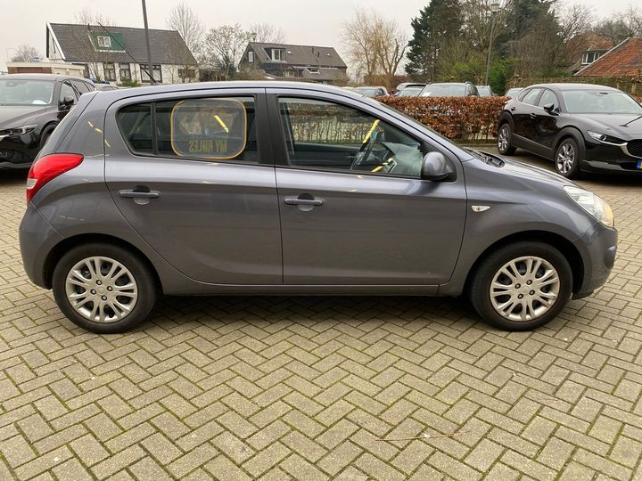 Photo 10 VIN: MALBB51BP9M016994 - HYUNDAI I20 