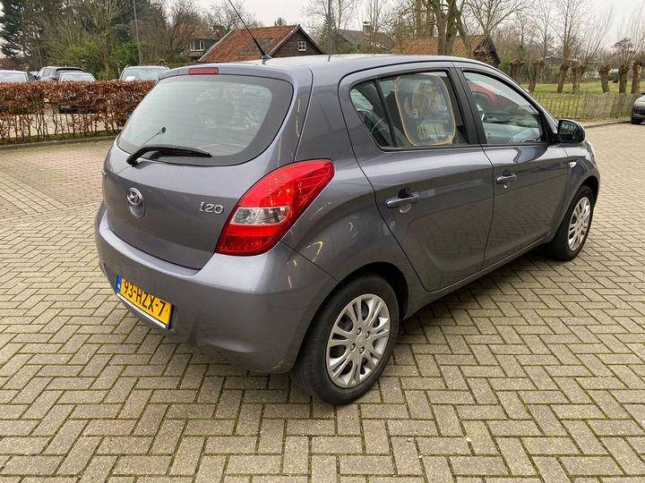 Photo 3 VIN: MALBB51BP9M016994 - HYUNDAI I20 