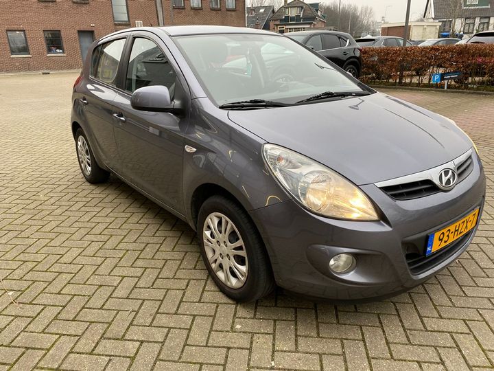 Photo 4 VIN: MALBB51BP9M016994 - HYUNDAI I20 