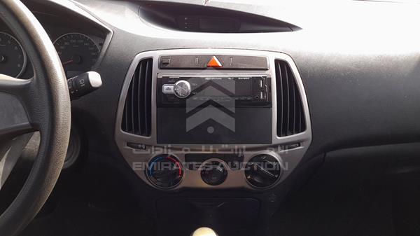 Photo 14 VIN: MALBB51C3DM415897 - HYUNDAI I20 