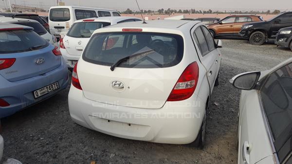 Photo 8 VIN: MALBC51D9CM357315 - HYUNDAI I20 