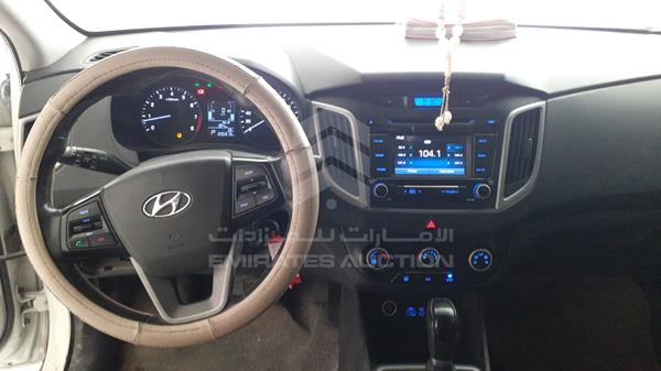 Photo 16 VIN: MALC381C8HM115734 - HYUNDAI CRETA 