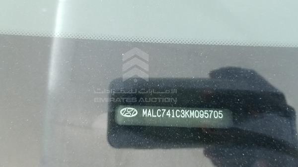 Photo 3 VIN: MALC741C3KM095705 - HYUNDAI ACCENT 